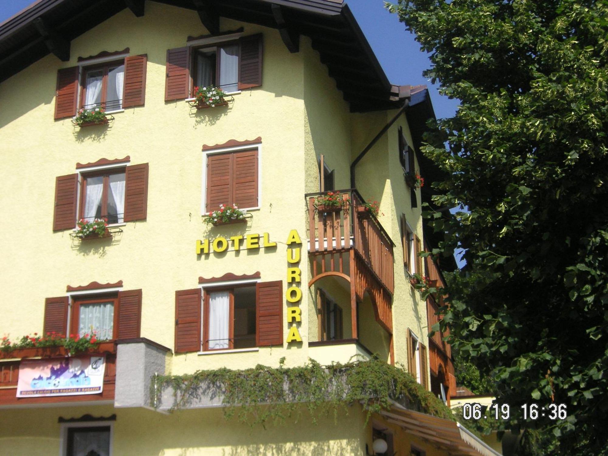 Hotel Aurora Molveno Esterno foto