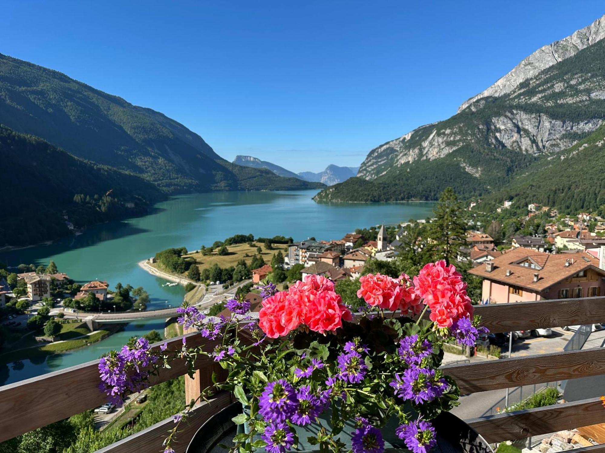 Hotel Aurora Molveno Esterno foto
