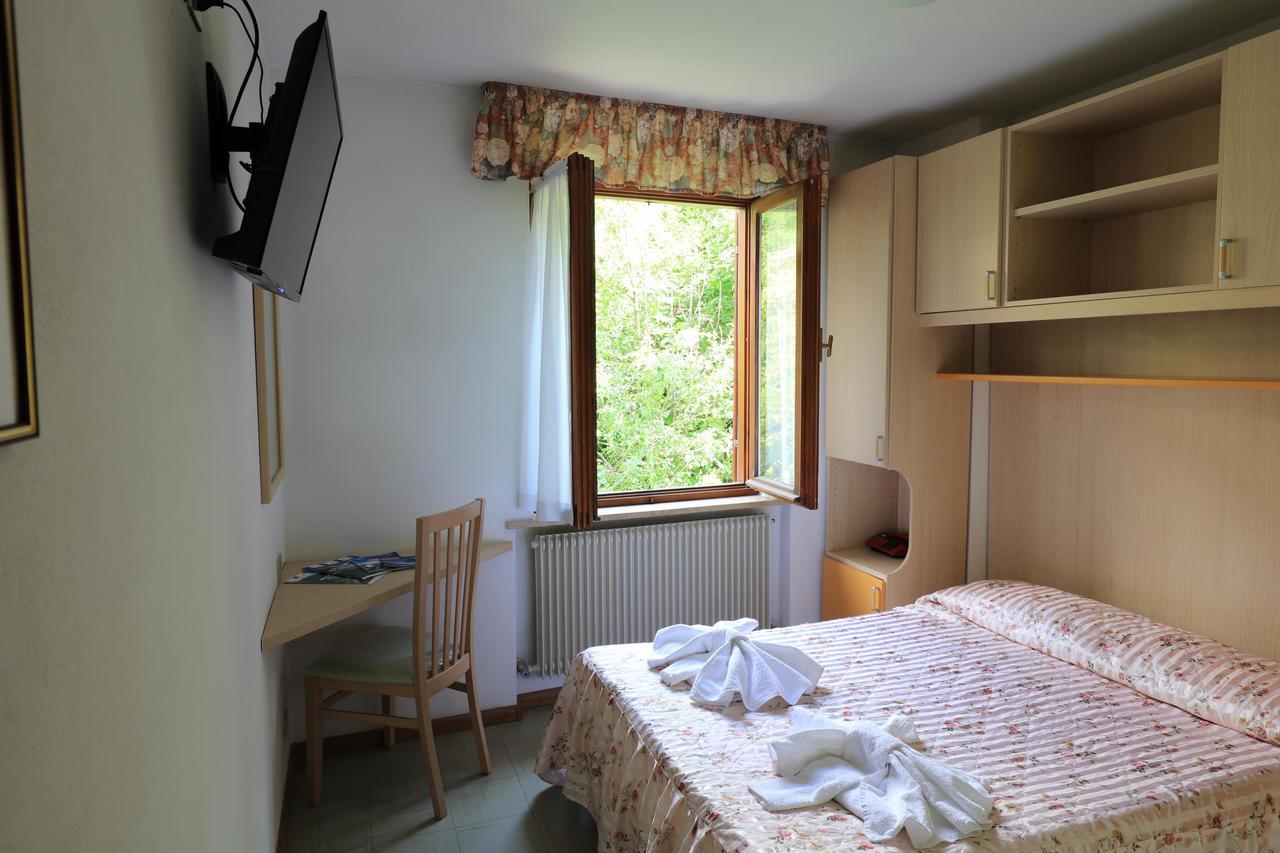Hotel Aurora Molveno Esterno foto