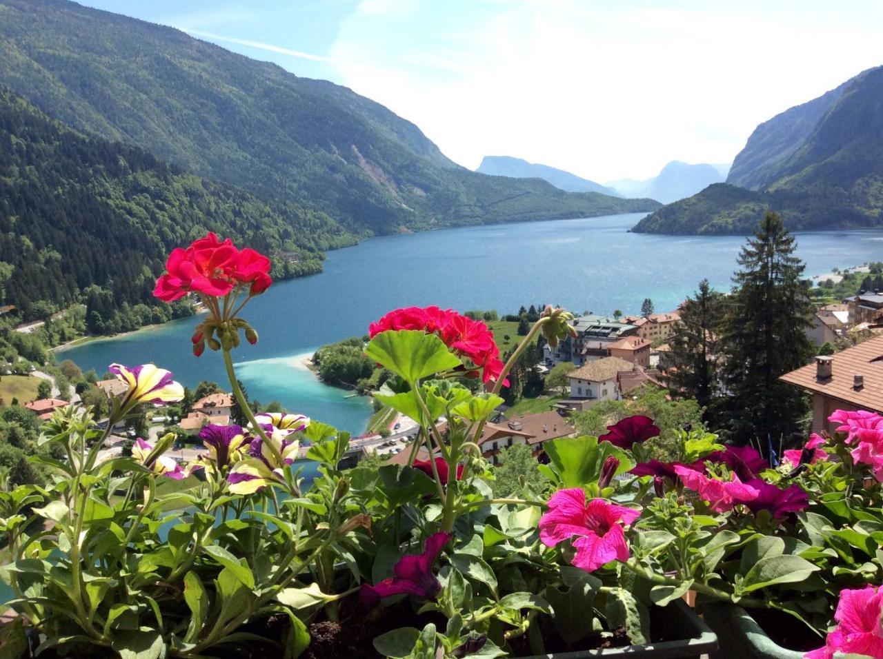 Hotel Aurora Molveno Esterno foto